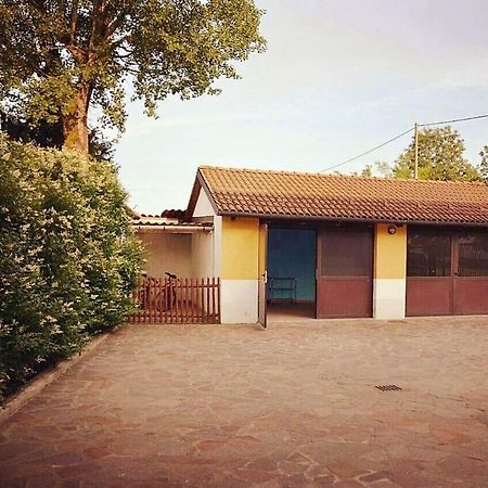 Gaietta Bed & Breakfast Frassineto Po Exterior photo