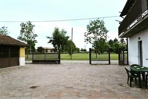 Gaietta Bed & Breakfast Frassineto Po Exterior photo